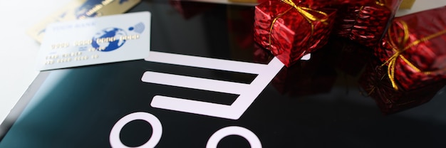 Meta Advantage+ Shopping 2026: Costuri Reale în România